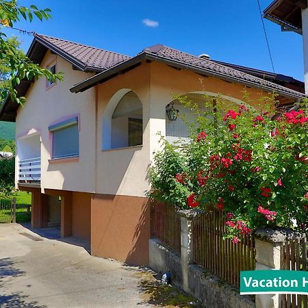 Vacation Home Alan Кулен Вакуф Екстериор снимка